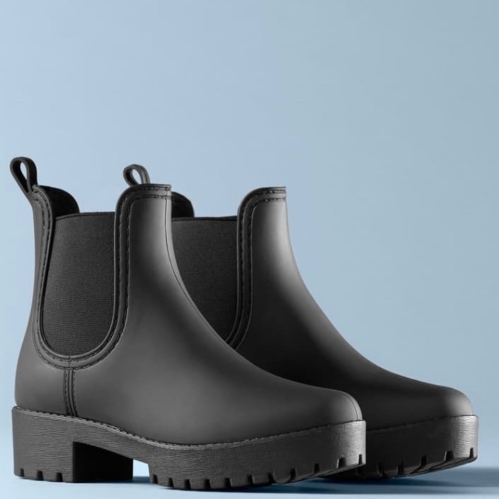 Cloudy Waterproof Chelsea Rain Boot - Matte Black